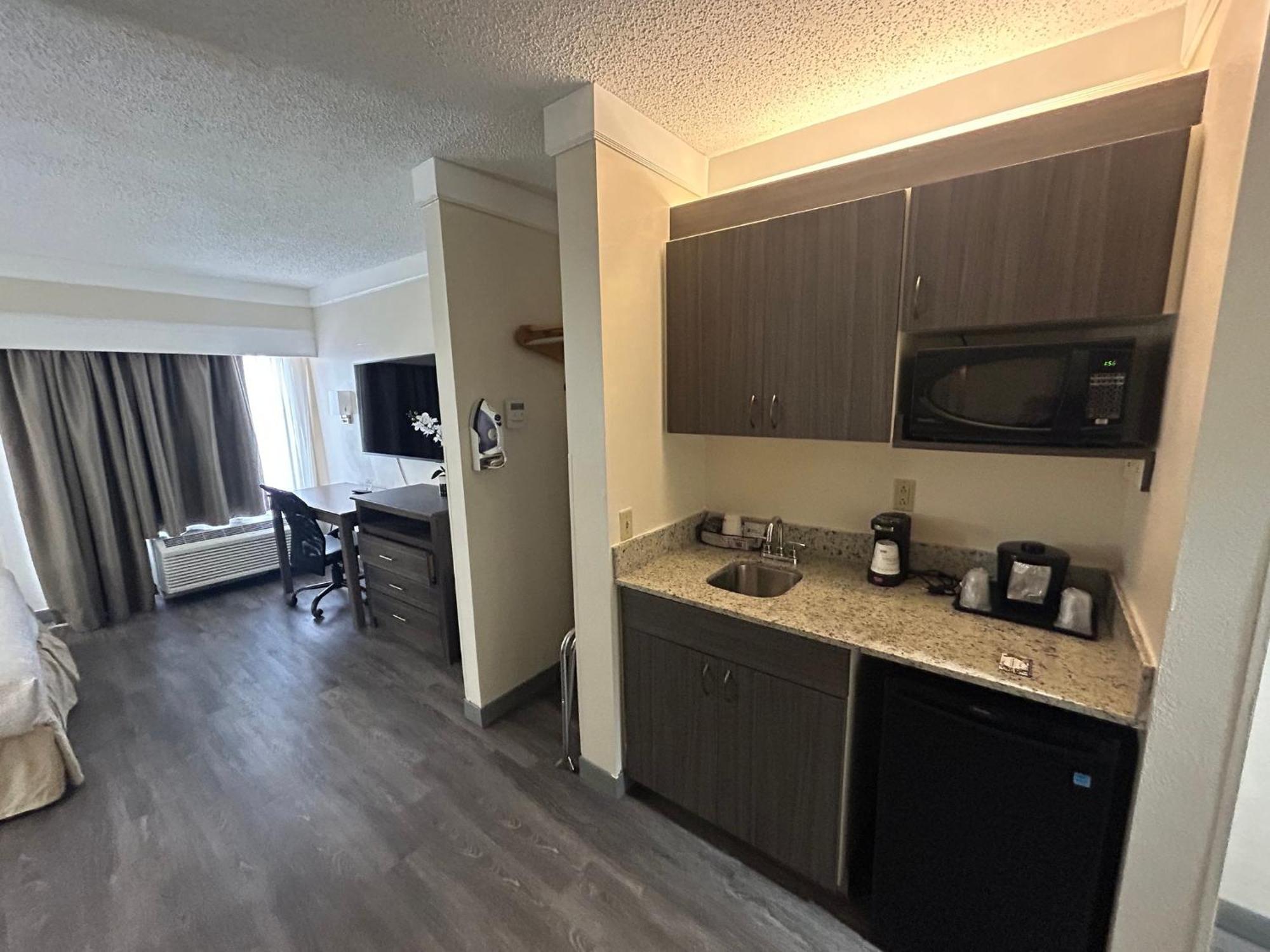 Airport Inn Fort Myers Kültér fotó